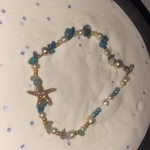 The first one is an anklet that goes around ur ankle. The 2nd one is earings